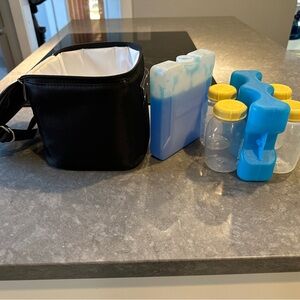 Sarah Wells Breastmilk Cooler Bag with ice packs and bottles